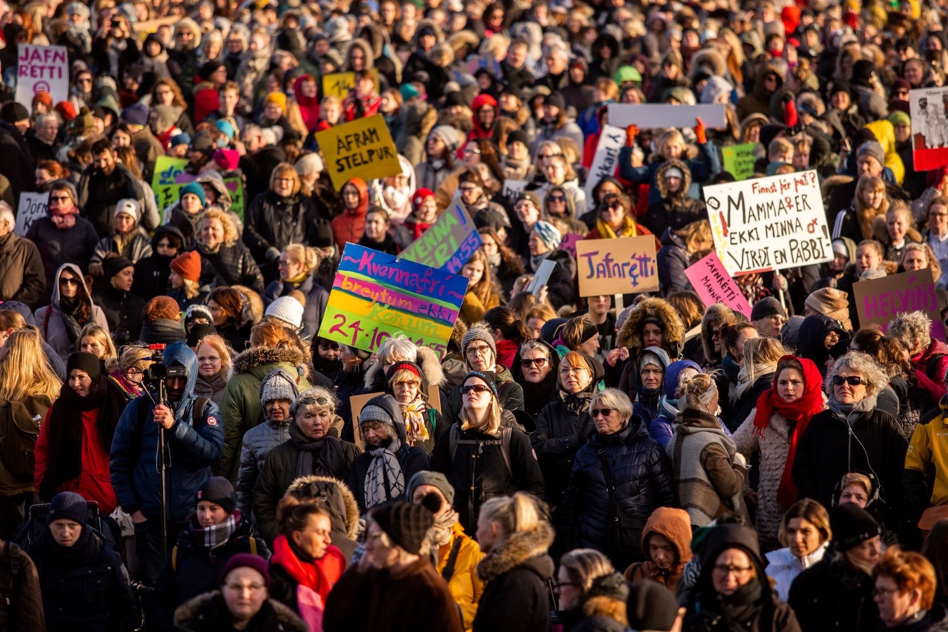 Kvennafrí hópur af fólki